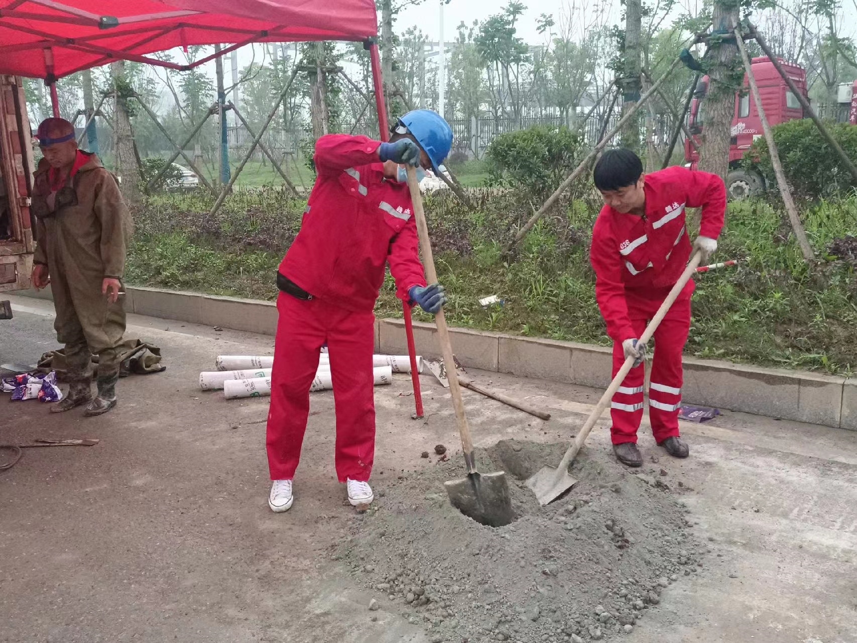 壤塘管道疏通哪家好】及时进行市政管道清淤